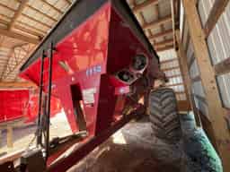 DEMCO 1150 GRAIN CART