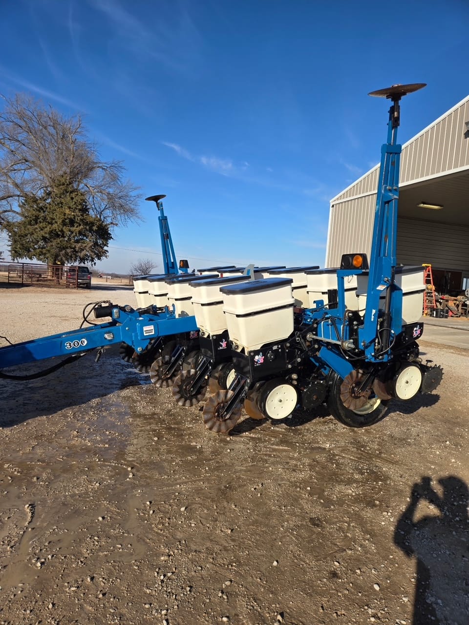KINZE 3000 PLANTER