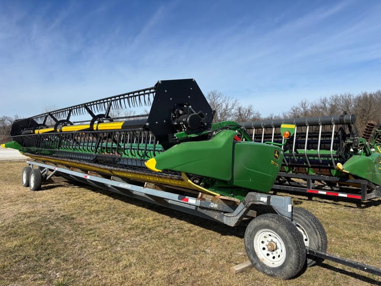 JOHN DEERE 735FD HEADER
