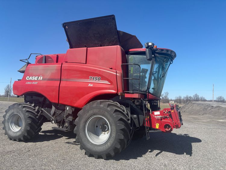 CIH 7150 COMBINE