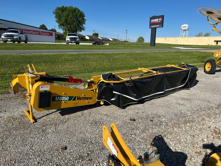VERMEER M8050 DISC MOWER