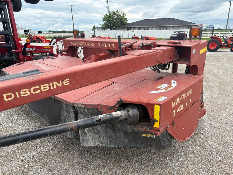 NEW HOLLAND 1411 MOWER CONDITIONER